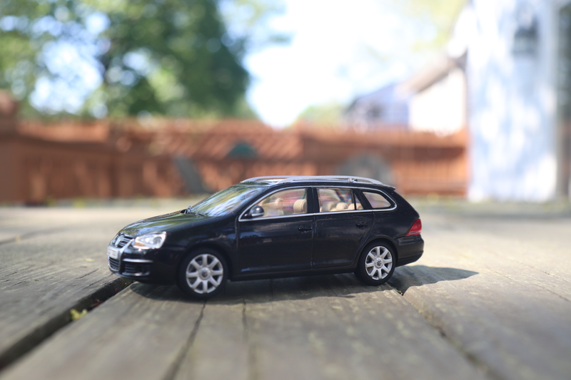 Illustration for article titled 1/43 Volkswagen Golf SportwagenÂ